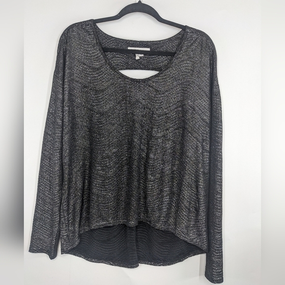 BCBGeneration  Long Sleeve Cutout Back Top - Picture 1 of 9